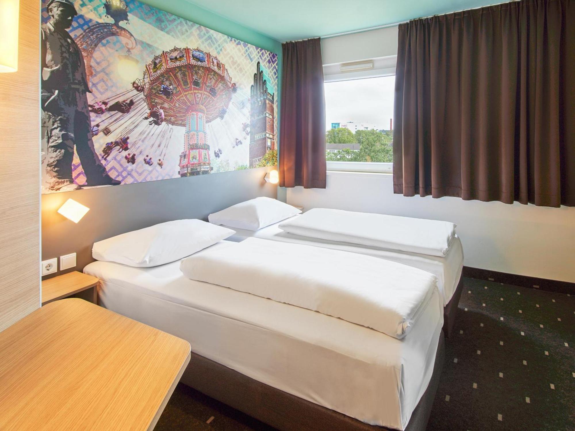 B&B Hotel Darmstadt Esterno foto