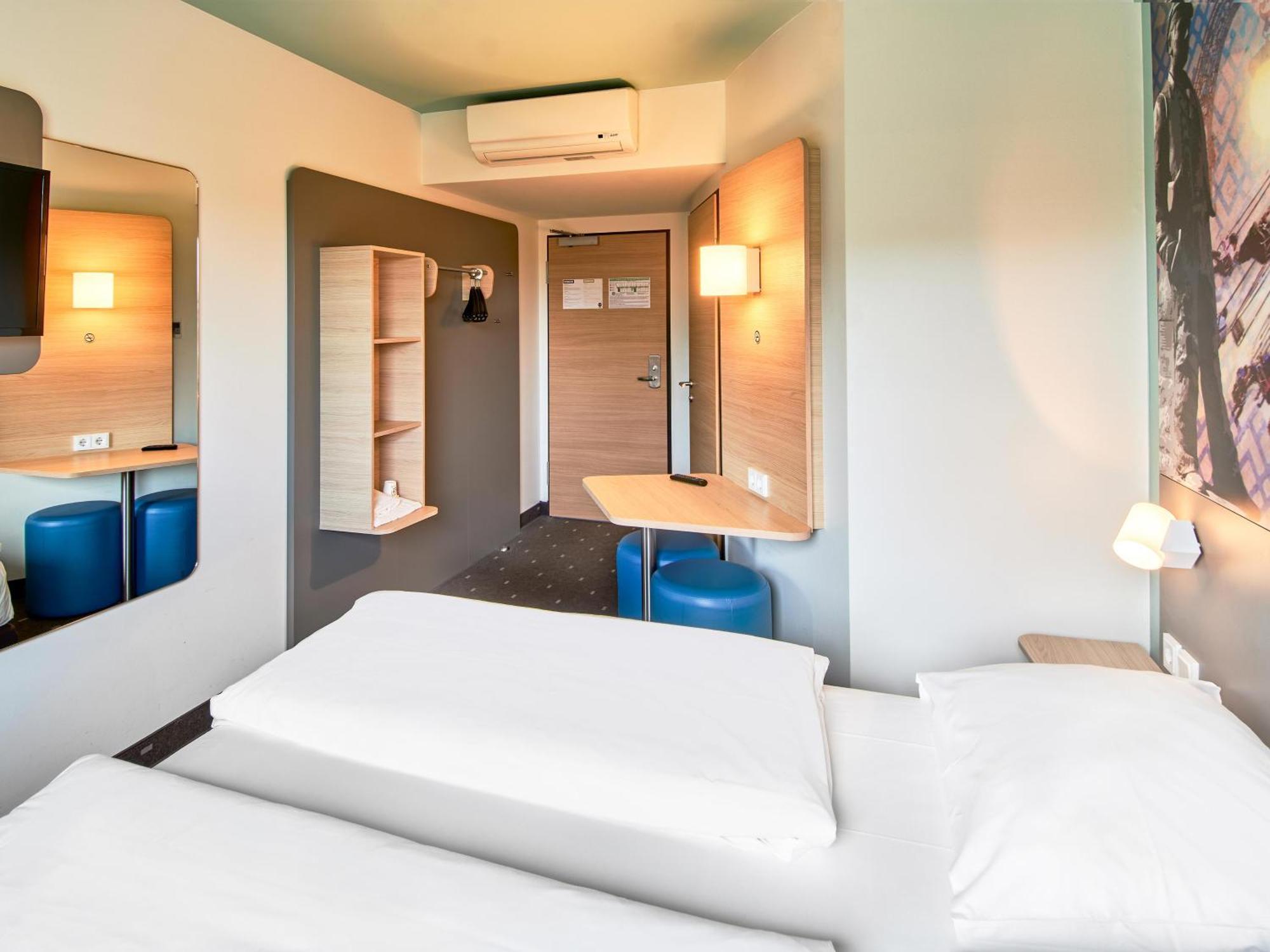 B&B Hotel Darmstadt Esterno foto