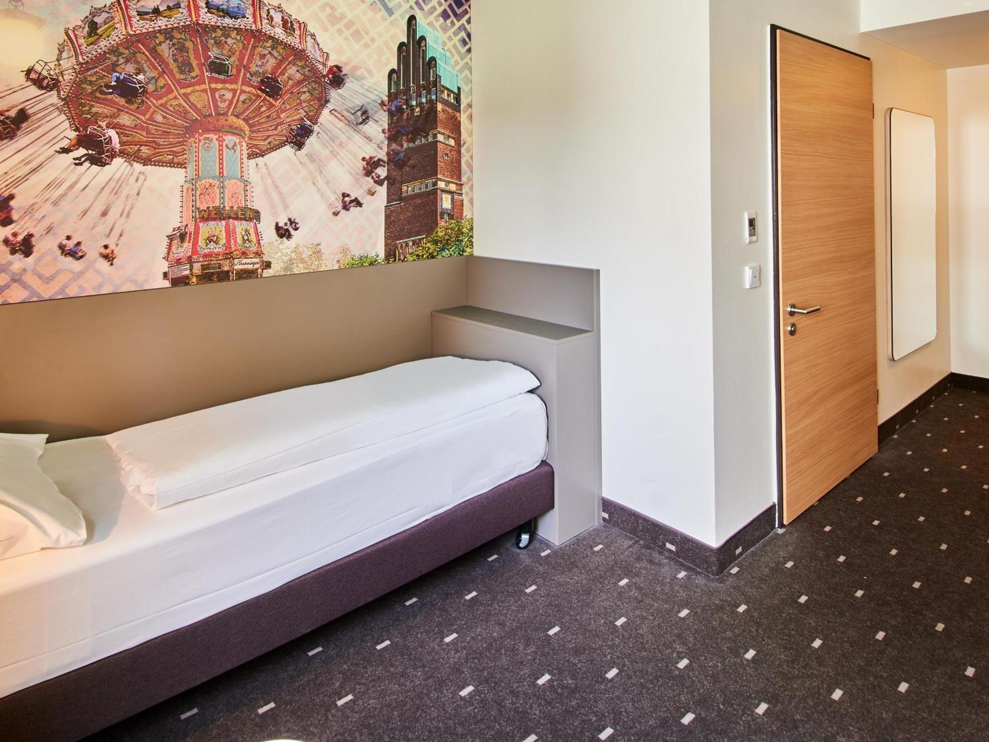 B&B Hotel Darmstadt Esterno foto